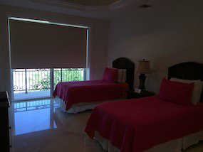 Fabricación de Cortinas y Persianas